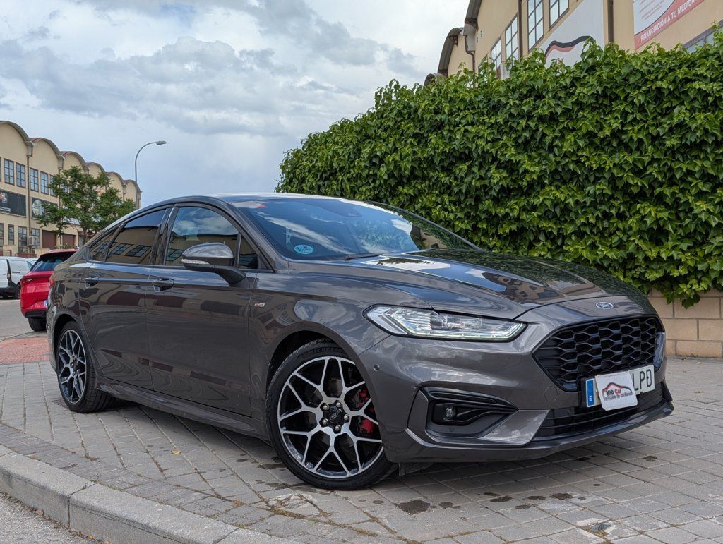 Ford Mondeo 2.0 TDCi 140kW/190CV ST-Line PowerShift LL19" + Paq. X + Paq. Winter Nacional 1Dueño - Foto 1