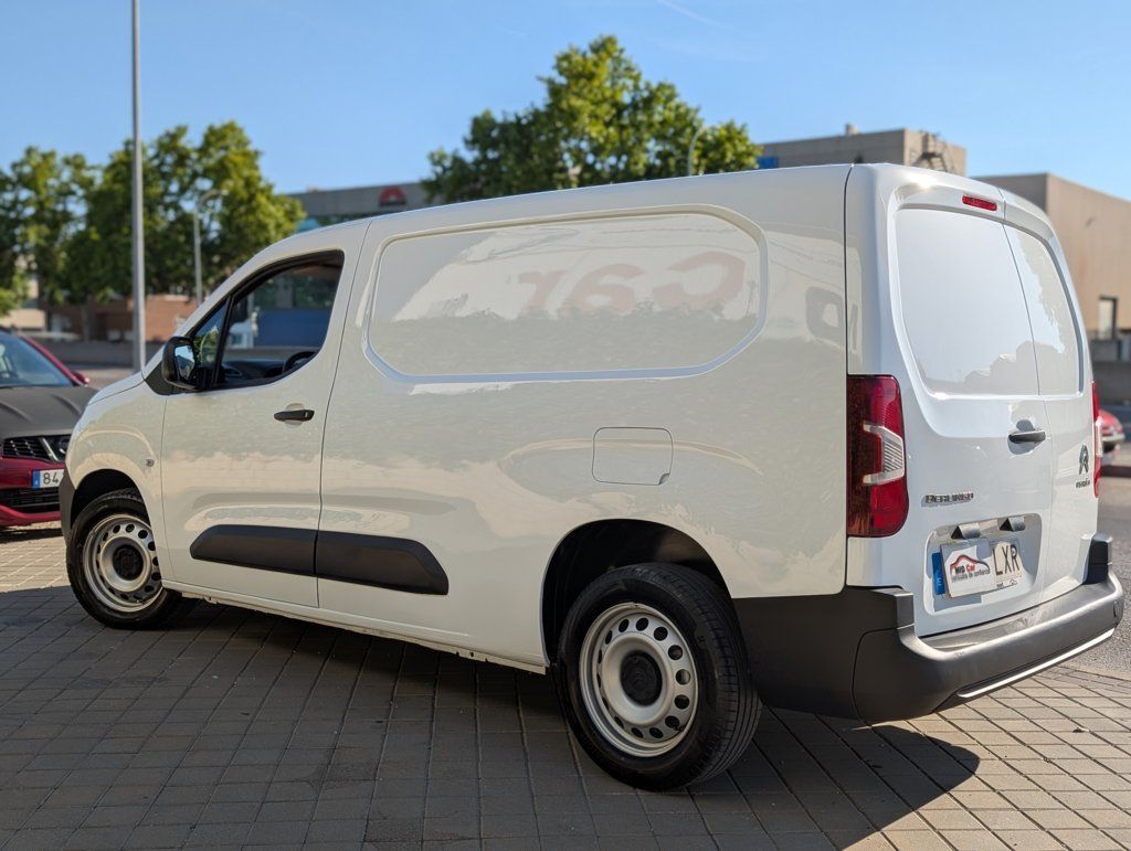 Miniatura 12
