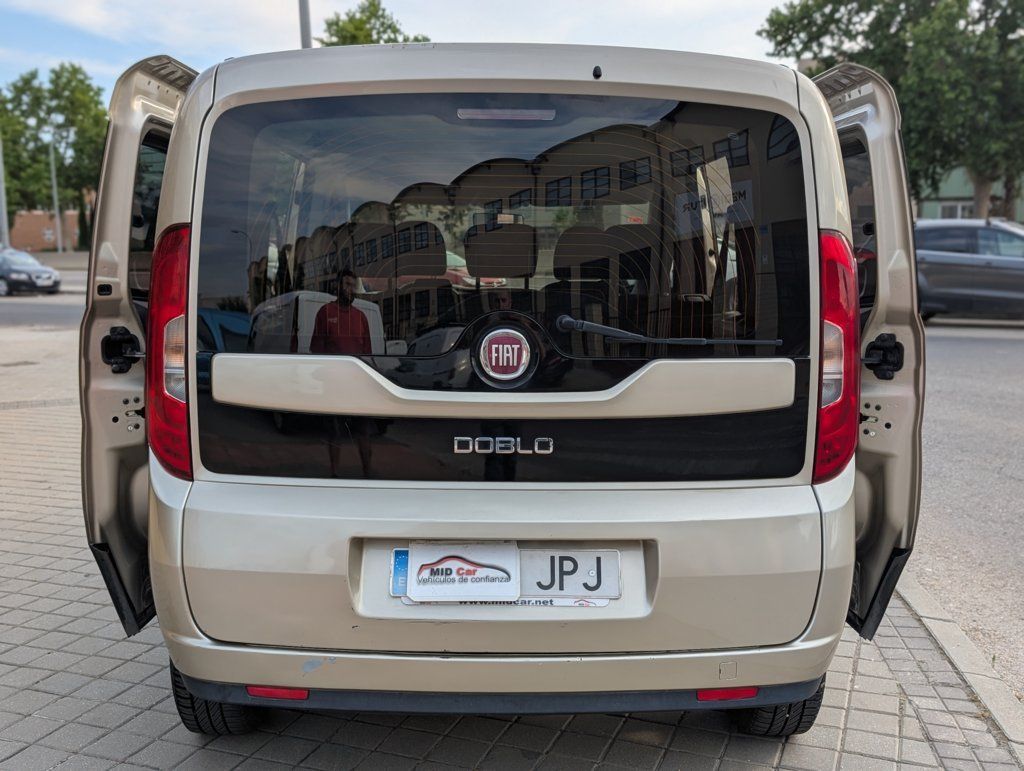 Miniatura 8