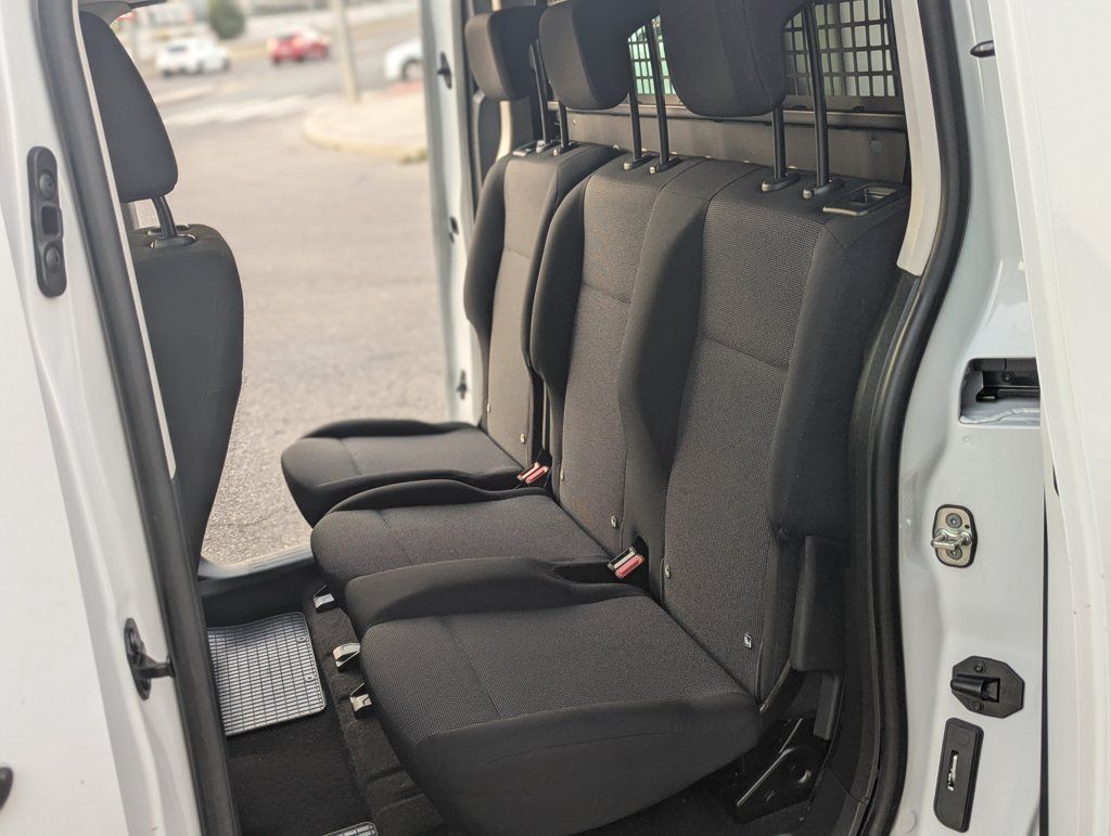 Miniatura 12